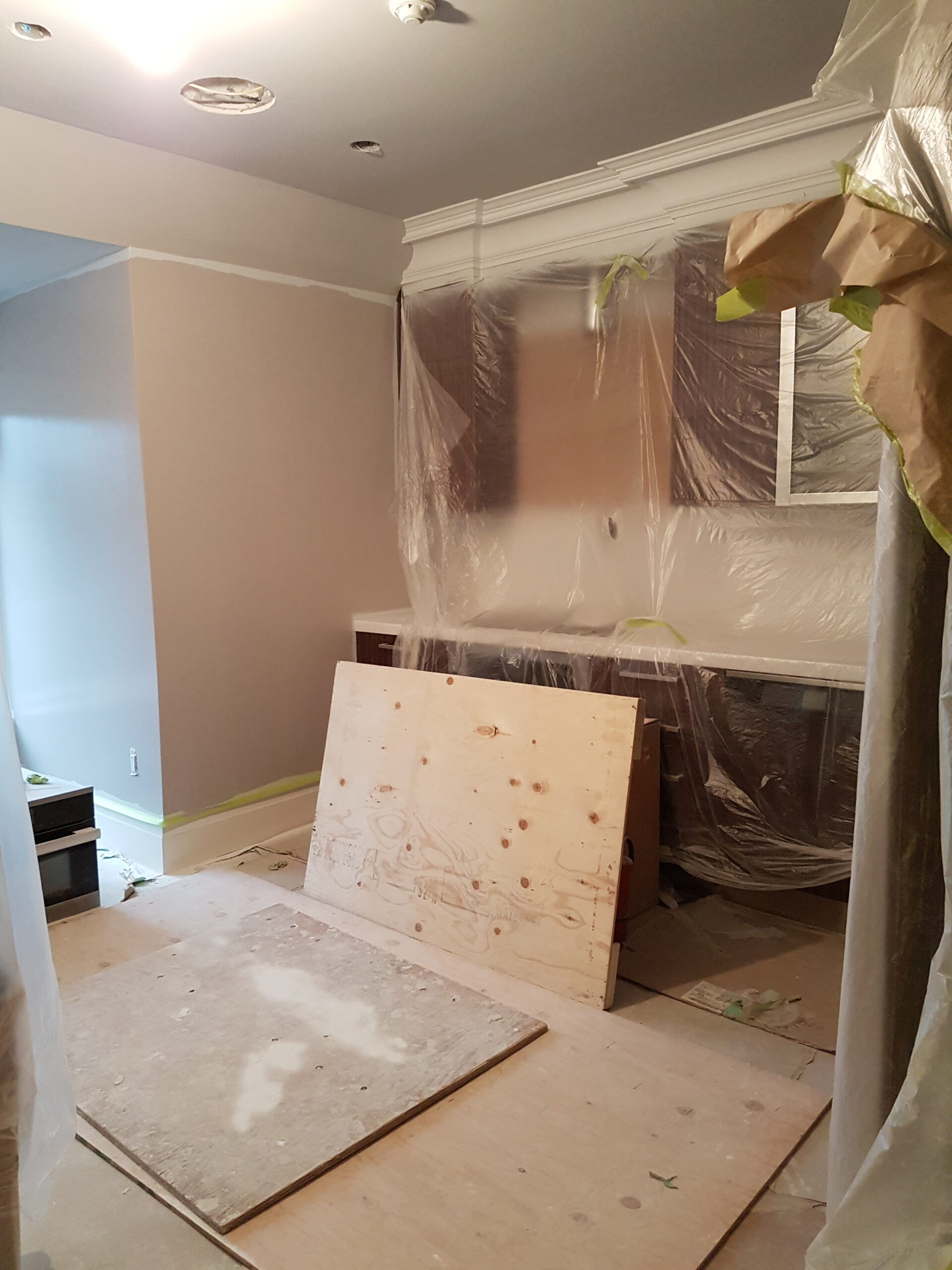 Living Stone Renos & Painting Inc. call us to +1 647-885-0843