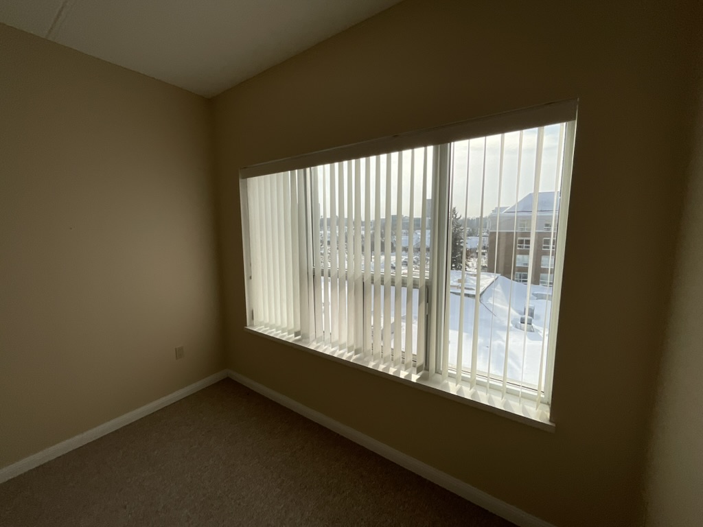 Living Stone Renos & Painting Inc. call us to +1 647-885-0843