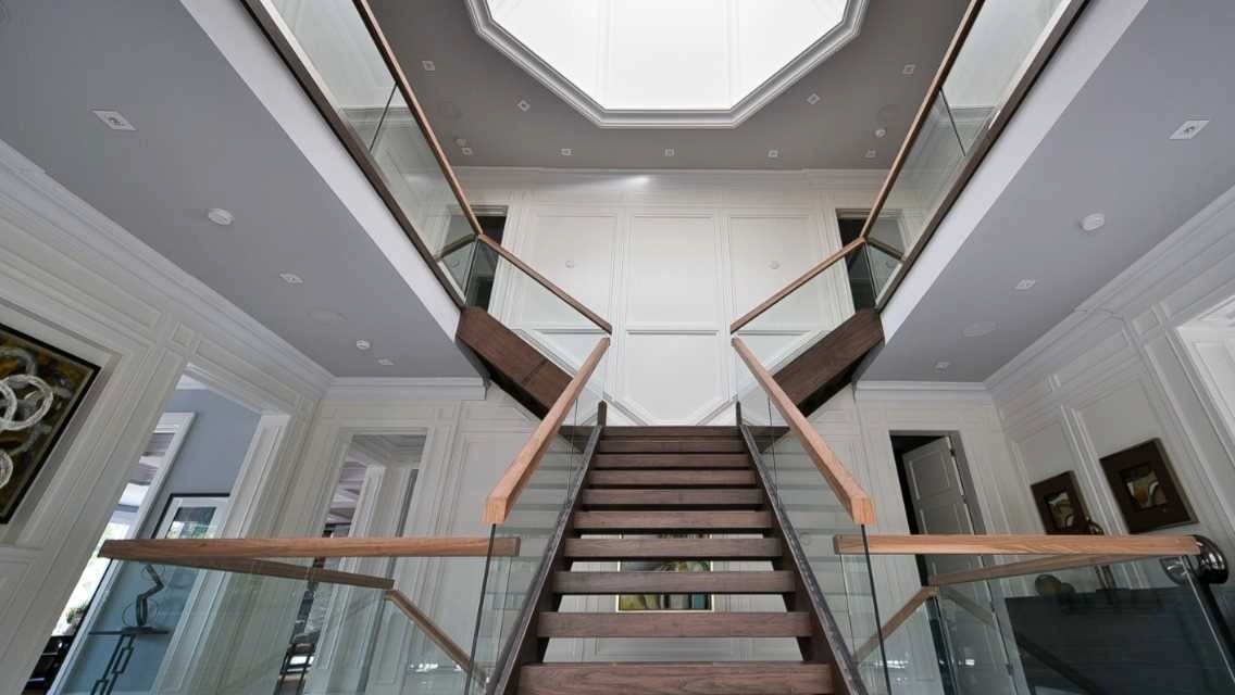Living Stone Renos & Painting Inc. call us to +1 647-885-0843