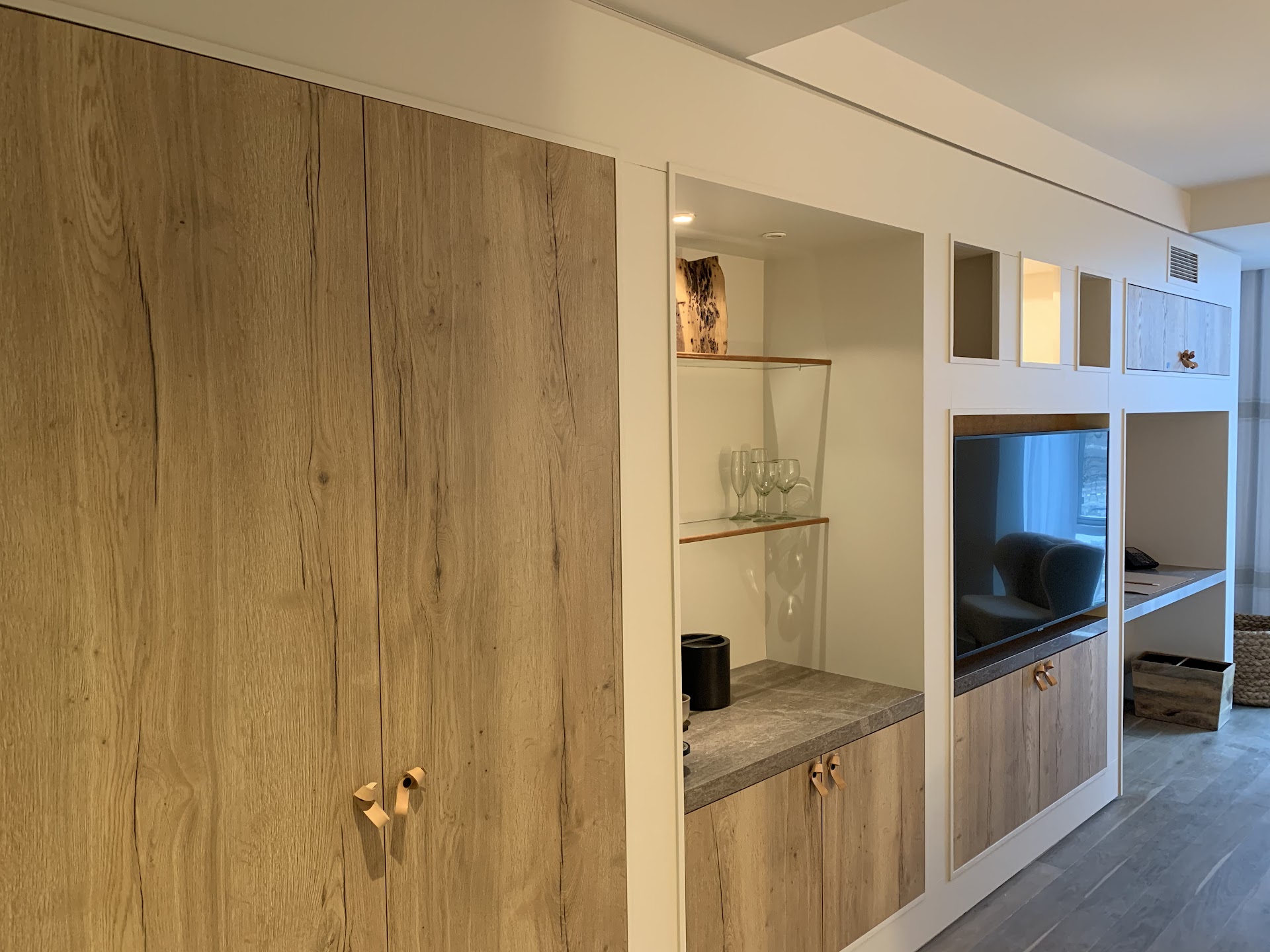 GREAT FINE FINISH SPRAYING